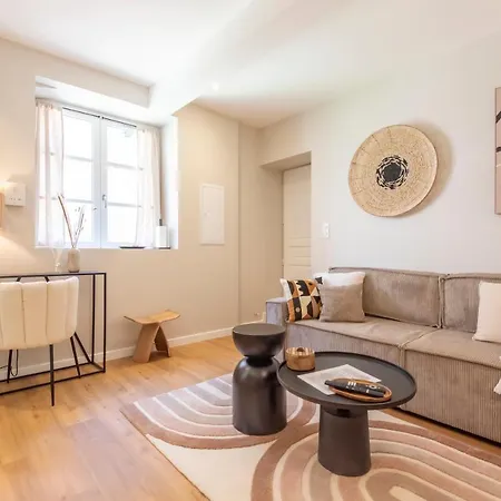 Le Boho . Centre-Ville Macon . Proche Gare . Design . Neuf . Wifi . Climatisation . Confort Exterior photo