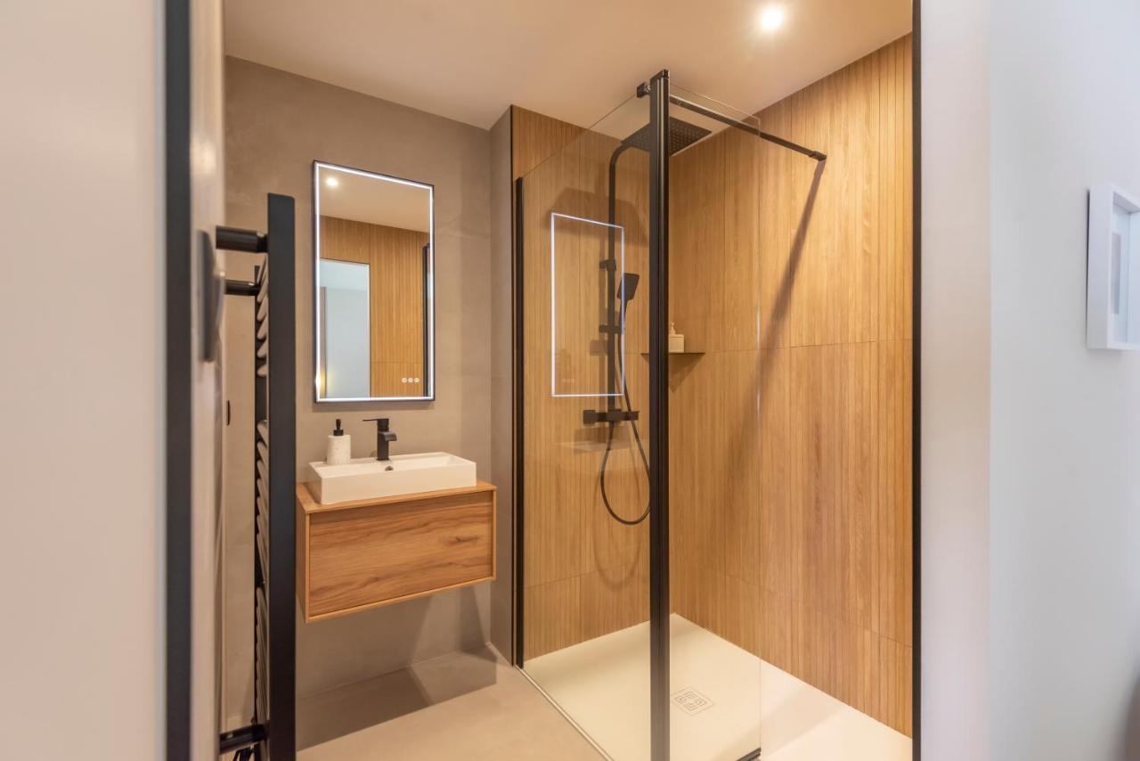 Le Boho . Centre-ville . Proche Gare . Design . Neuf . Wifi . Climatisation . Confort