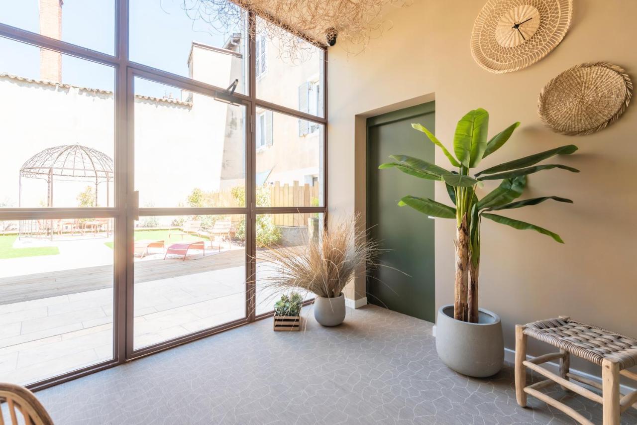 Le Boho . Centre-ville . Proche Gare . Design . Neuf . Wifi . Climatisation . Confort * Mâcon