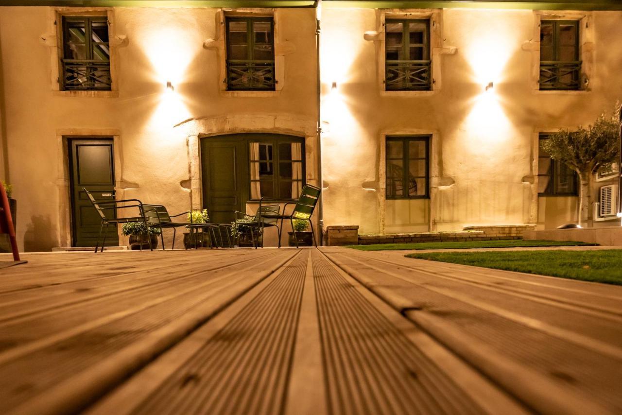Apartment Le Boho . Centre-ville . Proche Gare . Design . Neuf . Wifi . Climatisation . Confort
